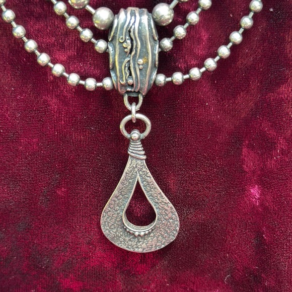 Silpada Triple Strand Silver Necklace Retired N1900 - Picture 4 of 9